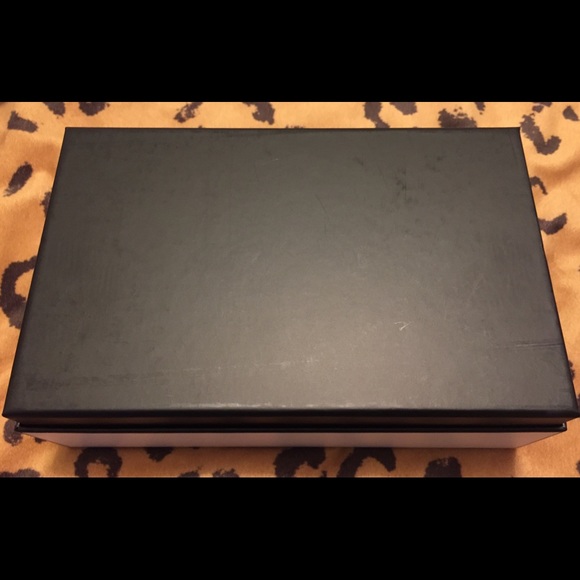 Chanel box set - Picture 10 of 11